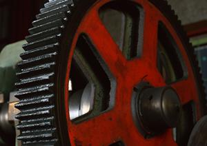 透過の魅力を生かすハーフミラー箔加工